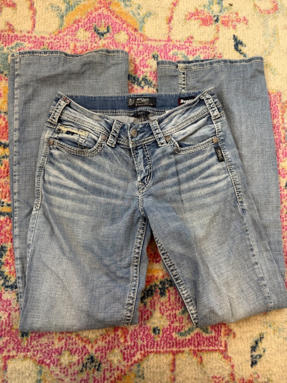 Silver Jeans Suki Mid Flare Light Wash Distressed Pocket Women’s 28x36